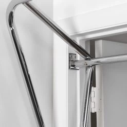 Body Solid Body-Solid Tools Doorway Chinning Bar 10 Body Solid Body-Solid Tools Doorway Chinning Bar -Sports and Fitness Shop Body SolidToolsDoorwayChinningBarCloseUp