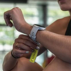 Polar Vantage V2 Multisport Watch -Sports and Fitness Shop polar vantage v2 multisport watch feature 2