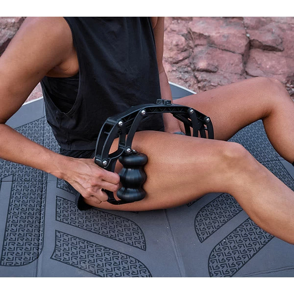 ROLL Recovery R8 Plus Muscle Roller 10 ROLL Recovery R8 Plus Muscle Roller - Image 8